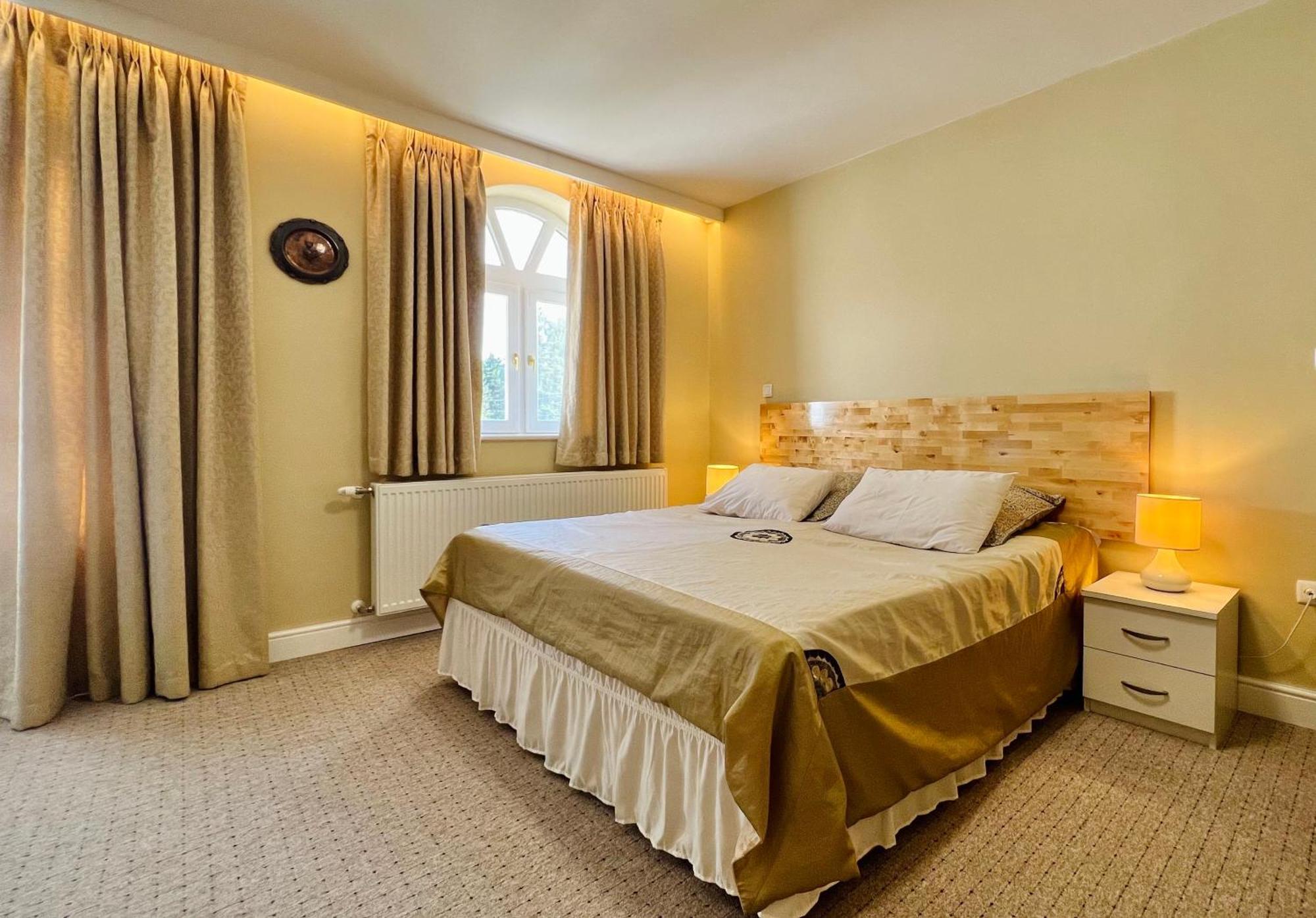 White House Zalakaros Hotel Ngoại thất bức ảnh